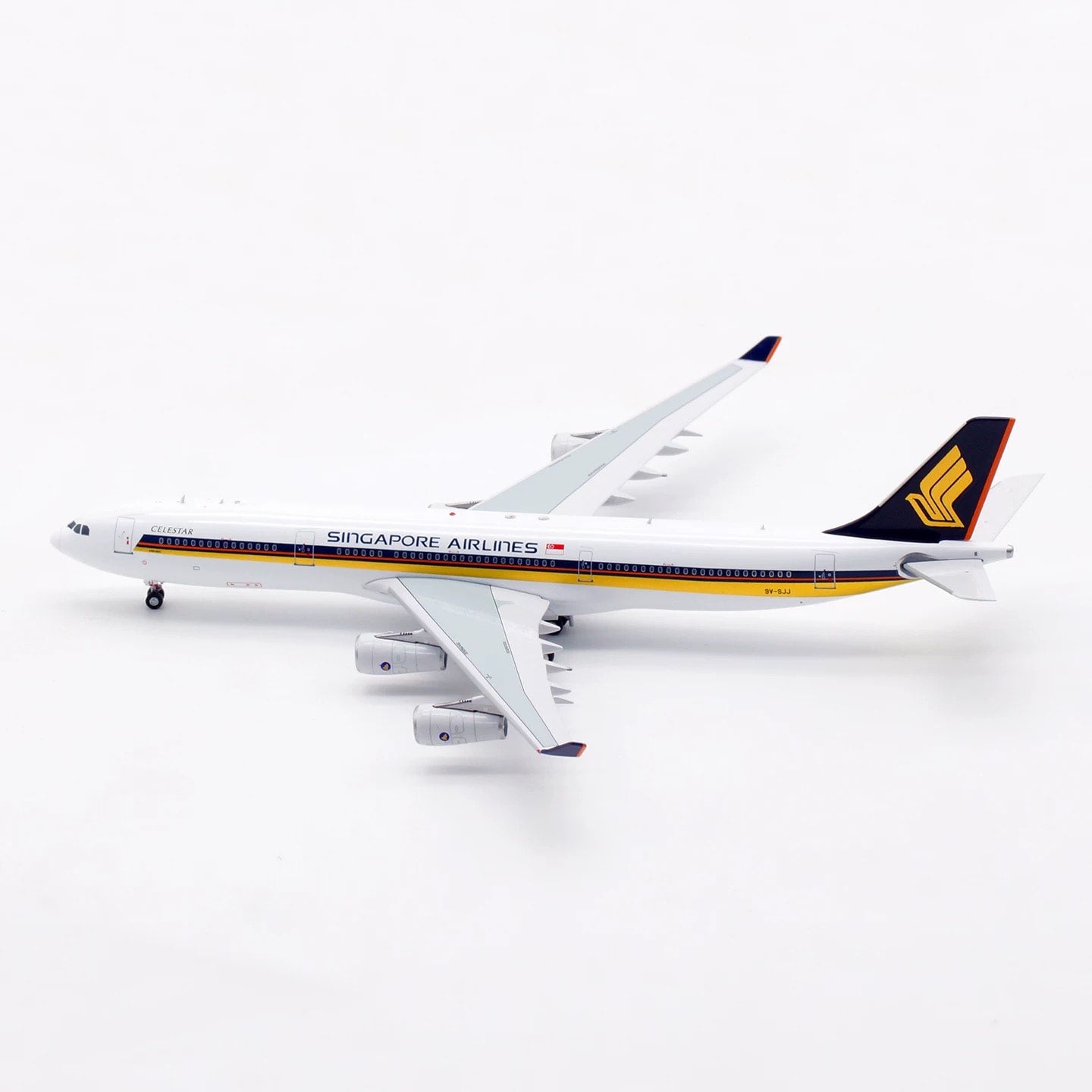 AV4317 (Aviation400) Singapore Airlines Airbus A340-313X 9V-SJJ